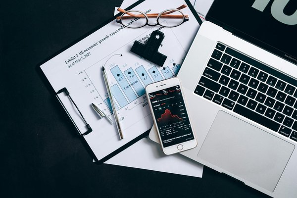 Working in spain: your essential guide to opportunities and what to expect